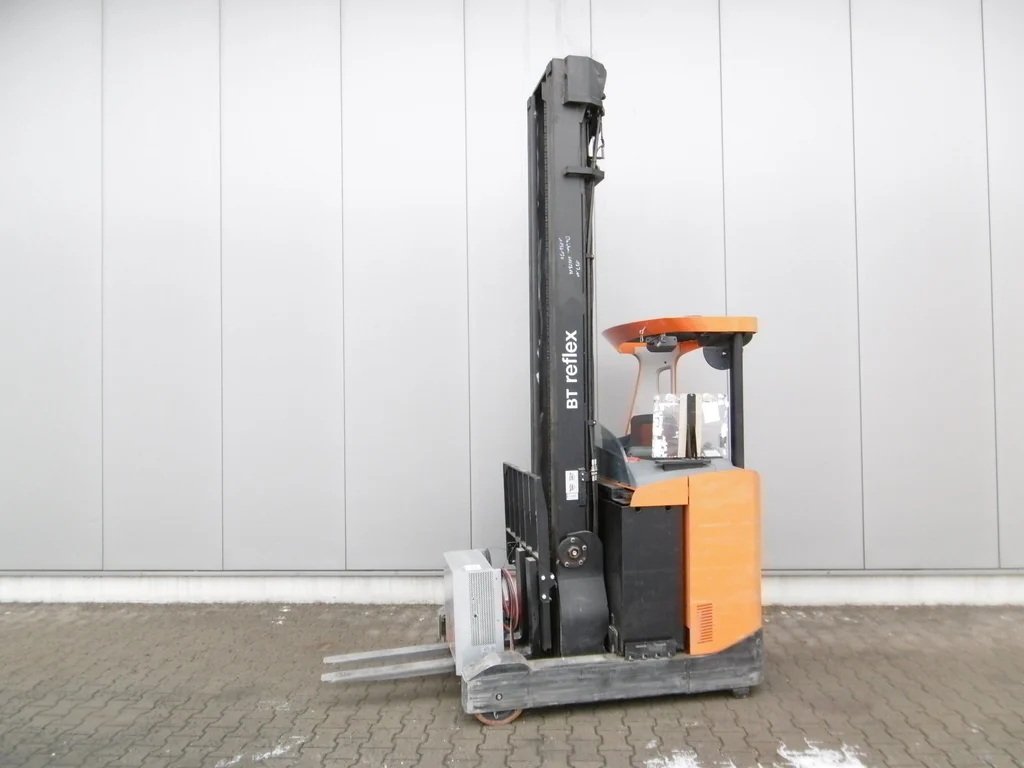 BT RRE 160 reach truck for sale