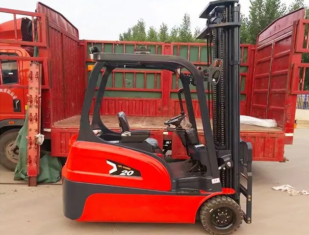2Ton 3 Wheel Forklift For Sale