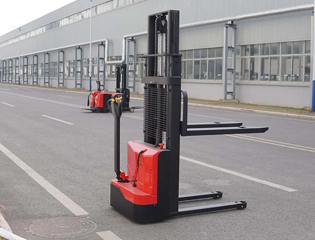Walkie Reach Stacker For Sale